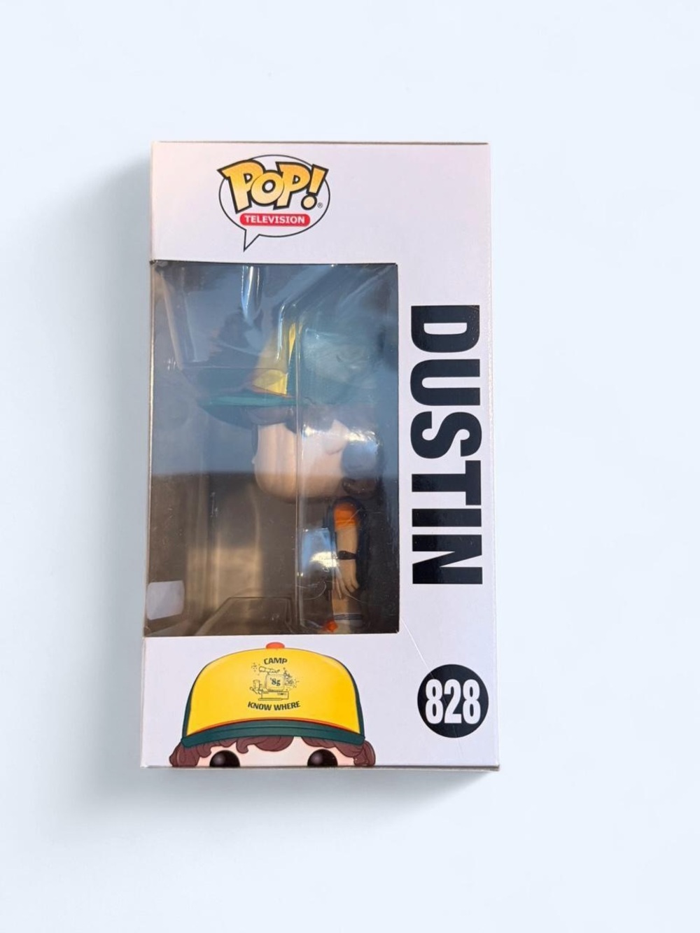 Stranger Things Dustin 828 Funko Pop - Picture 2 of 6